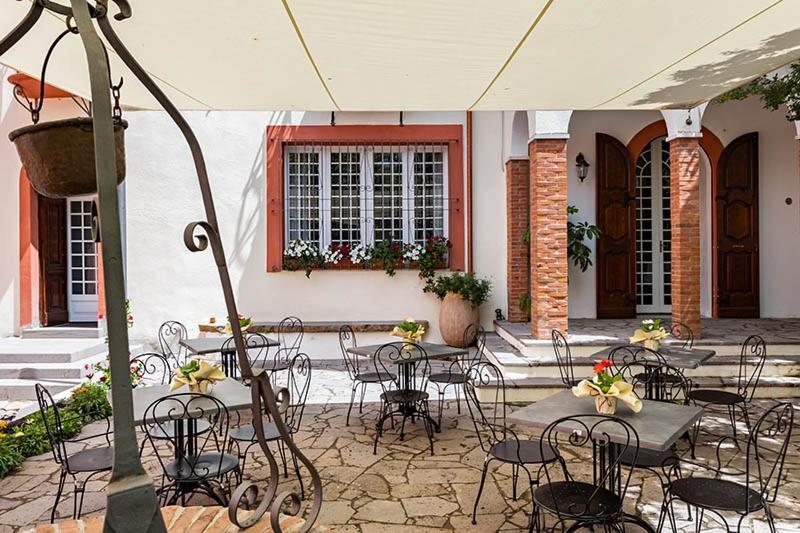 Borgo Prima Luce Hotell Cuglieri Eksteriør bilde